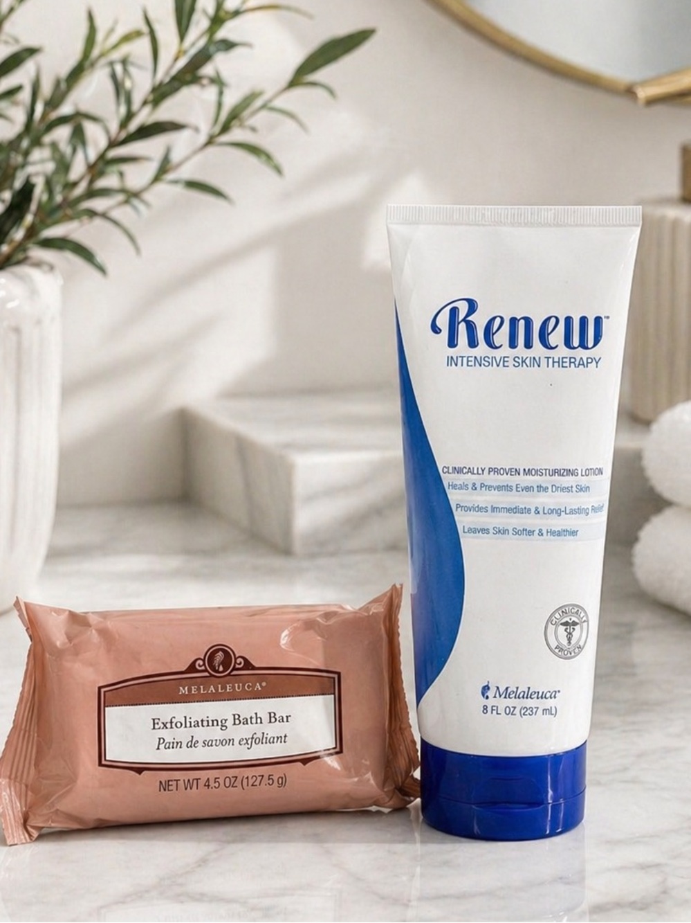 NWT Melaleuca Renew 8oz Lotion + Exfoliating Bath Bar Bundle